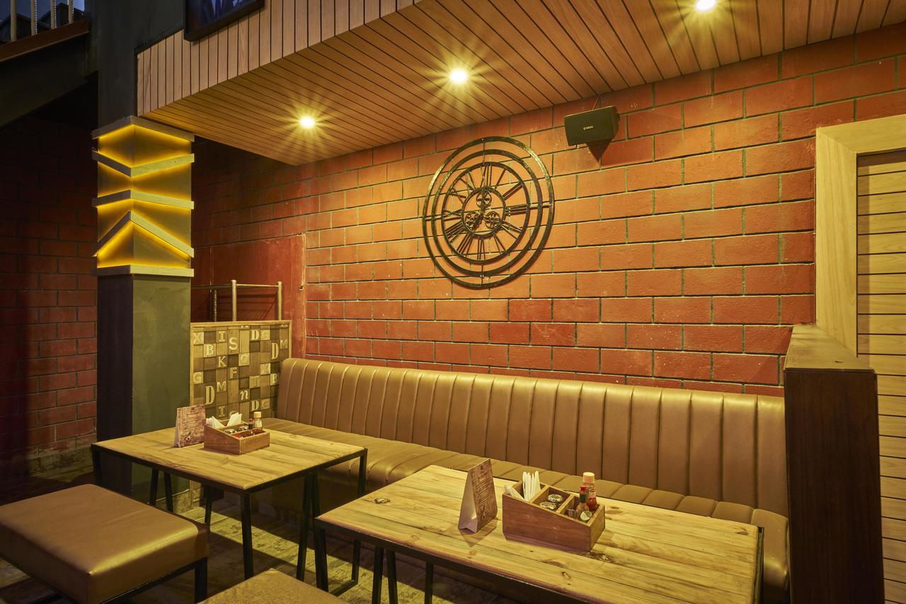Hotel Hindusthan International, Bhubaneswar Exterior photo