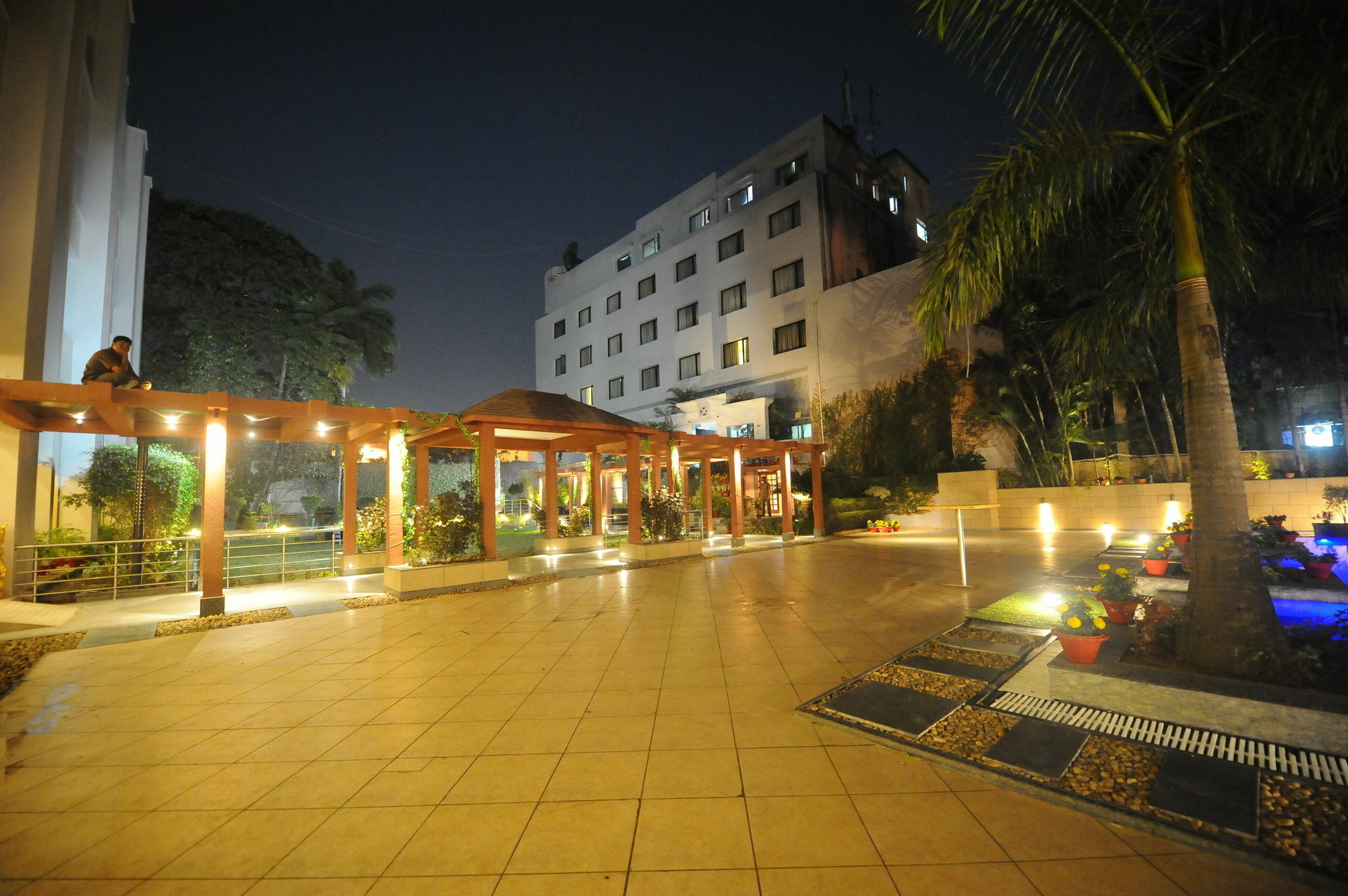 Hotel Hindusthan International, Bhubaneswar Exterior photo